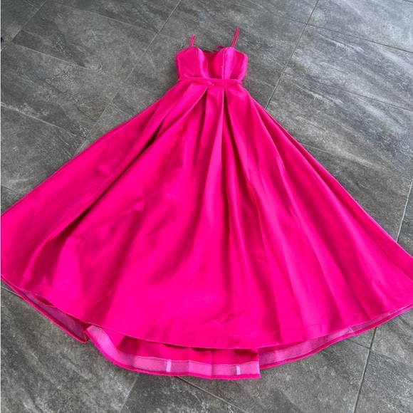 Bee Darlin Pink Maxi Dress Size 0 Pockets Formal Prom Barbie - Picture 14 of 14